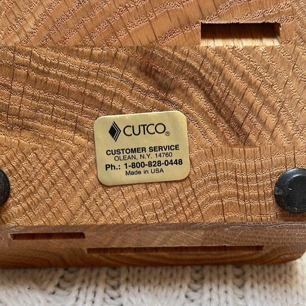 Cutco Knife Block Essentials oak 5 slots 4 Knife. 1 Hole Made USA 4 rubber feet